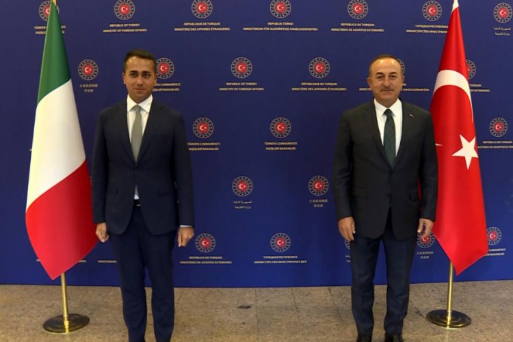 Bakan &Ccedil;avuşoğlu, İtalya Dışişleri Bakanı Maio ile bir araya geldi