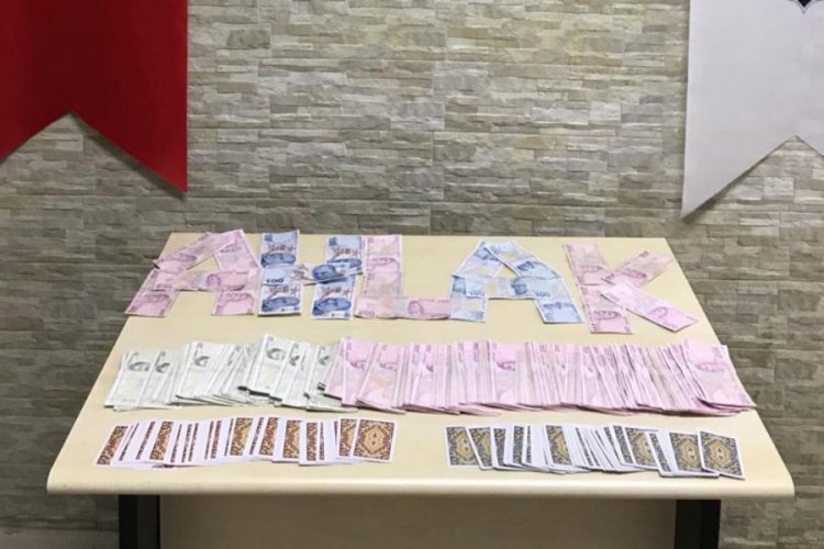 Mersin'de 921 bin lira kumar ve sosyal mesafe cezası