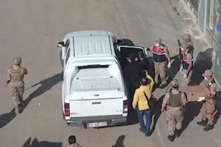 Erzurum'da PKK/KCK operasyonu: 7 g&ouml;zaltı