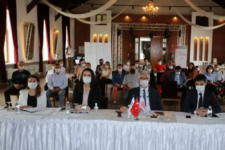 Bursa'da meslek liselilerin sunumları katılımcıları etkiledi