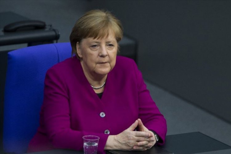 Merkel: AB liderleri kurtarma fonu m&uuml;zakerelerini temmuz ortasına kadar s&uuml;rd&uuml;recek