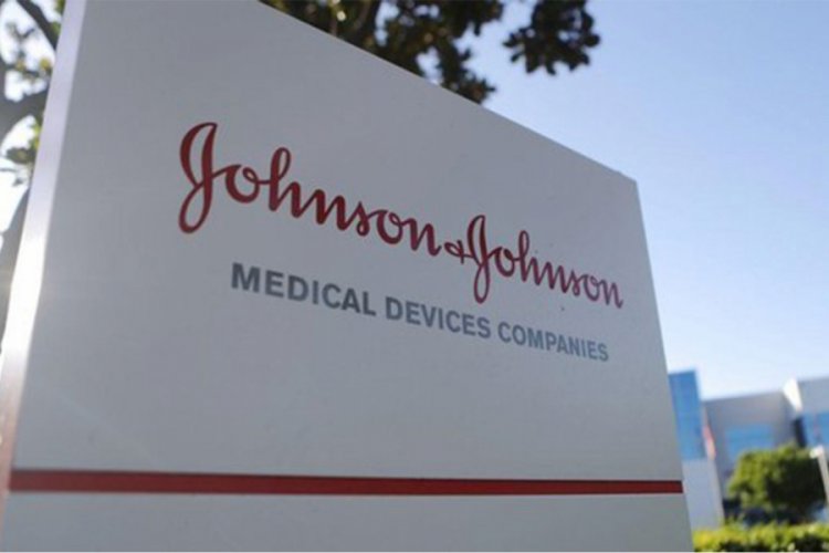 Johnson&Johnson cilt beyazlaştıran &uuml;r&uuml;n satışını durduruyor