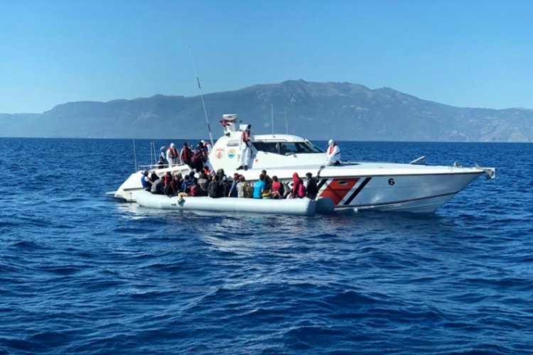 &Ouml;l&uuml;me terk edilen ka&ccedil;ak g&ouml;&ccedil;menler kurtarıldı