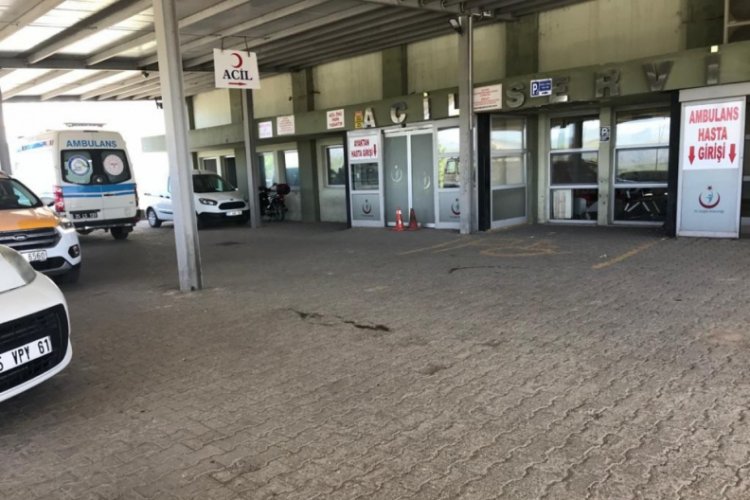 Bir kişinin &ouml;ld&uuml;ğ&uuml; arazi kavgasında 11 kişi yaralandı