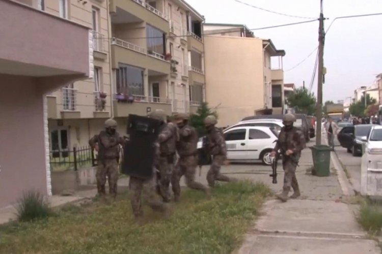 Bursa merkezli hırsızlık operasyonunda 20 kişiye g&ouml;zaltı