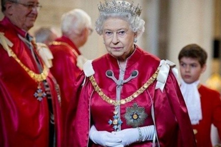 Krali&ccedil;e Elizabeth'den teşekk&uuml;r mesajı