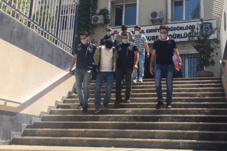 200 bin TL'lik hırsızlık yapan zanlılara polisten su&ccedil;&uuml;st&uuml;