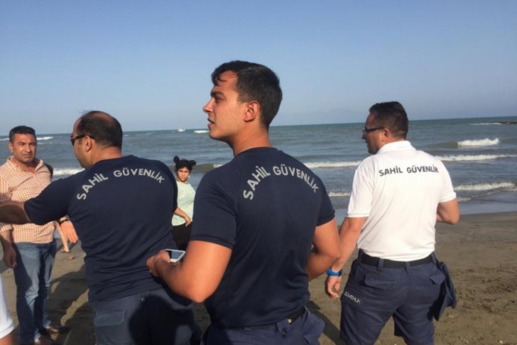 Oğlunu kurtarmak isteyen baba hayatını kaybetti, oğlu kayboldu