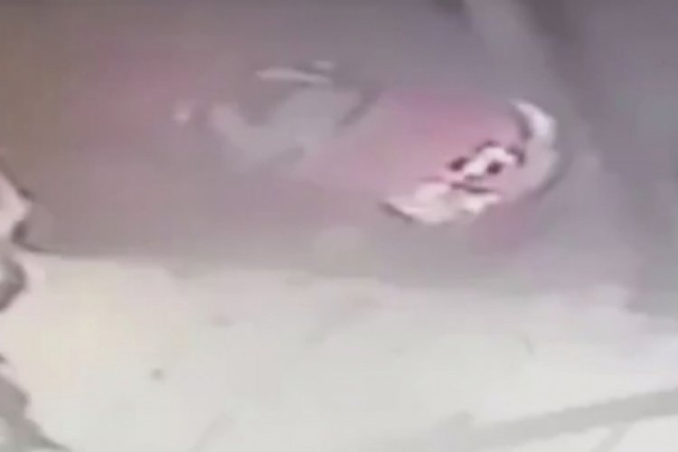 New York'ta arabasını yıkayan adama silahlı saldırı
