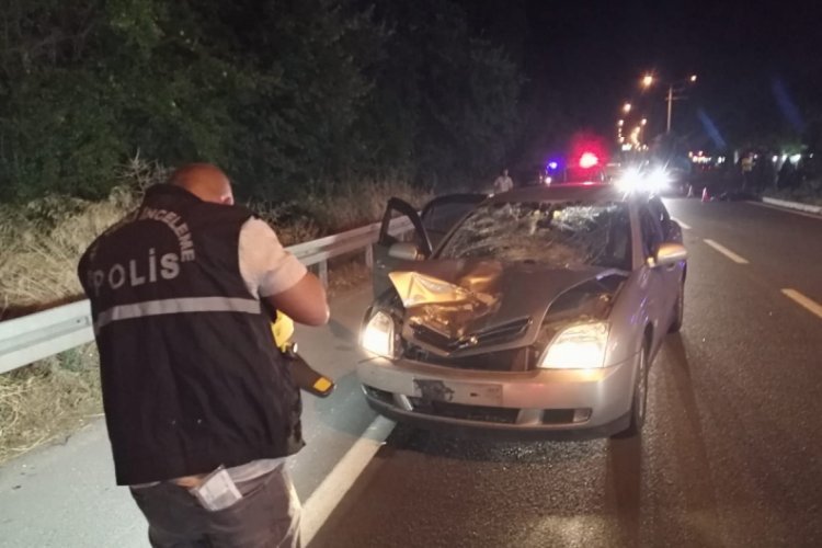 Gurbet&ccedil;i kadın yolun karşısına ge&ccedil;meye &ccedil;alışırken kazada &ouml;ld&uuml;