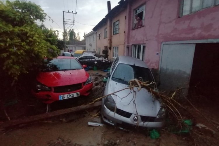 Kabine &uuml;yelerinden Bursa i&ccedil;in başsağlığı mesajları!