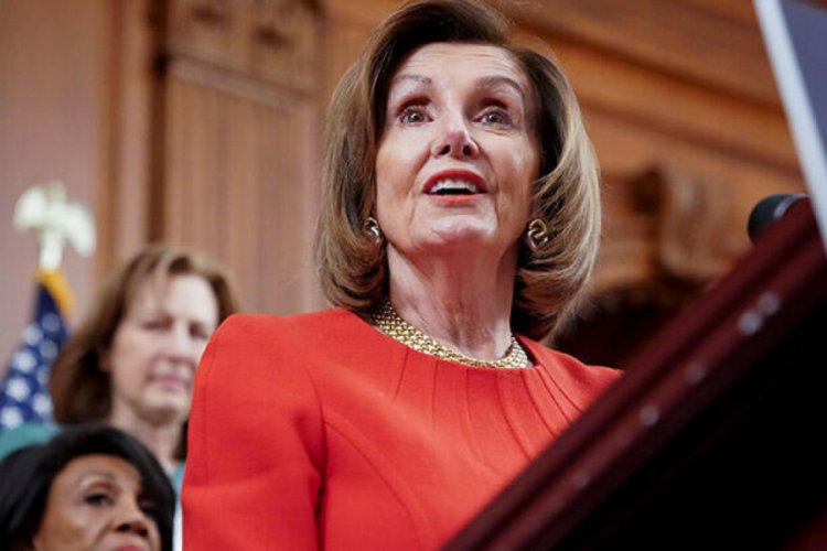 Pelosi'den Trump'a erteleme tepkisi