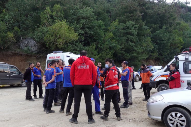 Bursa'da kayıp Derya'yı arama &ccedil;alışmaları yeniden başladı
