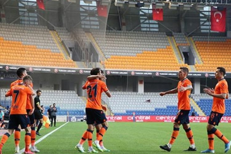Başakşehir bu sezon ilk kez lider oldu