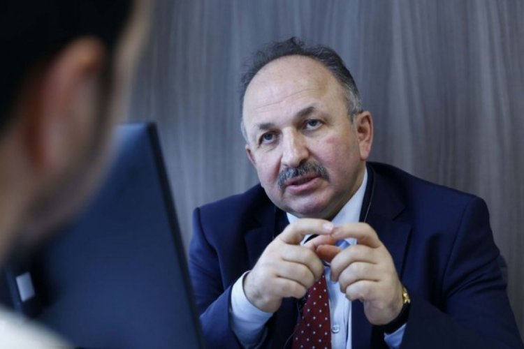 Bilim Kurulu &Uuml;yesi Prof. Dr. &Ouml;zt&uuml;rk'ten aşı a&ccedil;ıklaması