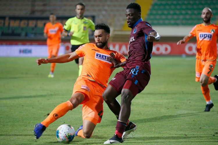 Trabzonspor şampiyonluk umudunu yitirmedi