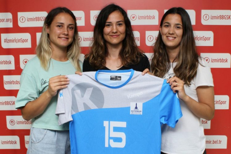 İzmir B&uuml;y&uuml;kşehir Belediyespor'da 3 imza birden