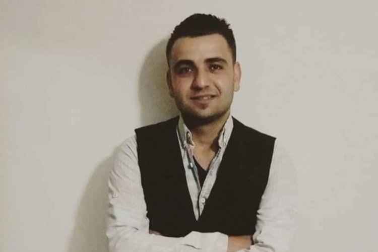 Aşırı hız nedeniyle takla atan otomobilin s&uuml;r&uuml;c&uuml;s&uuml; &ouml;ld&uuml;