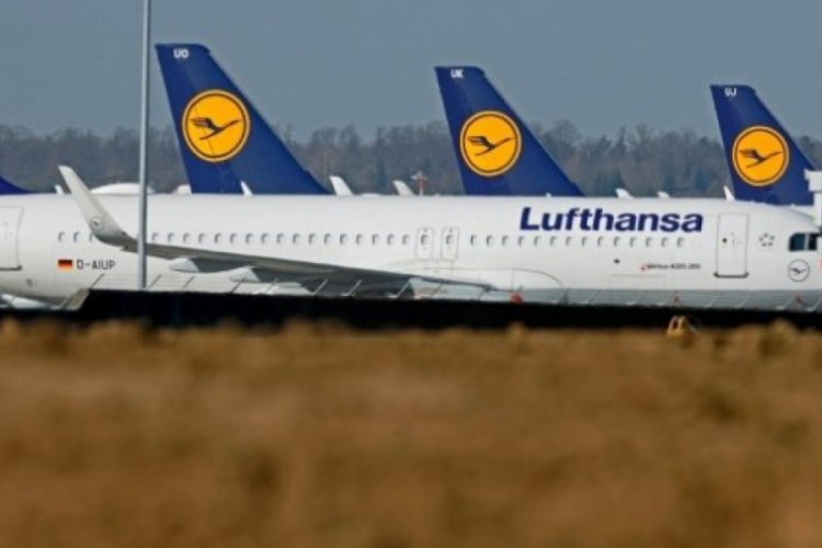 Almanya'da Lufthansa &ccedil;alışanları sokağa indi