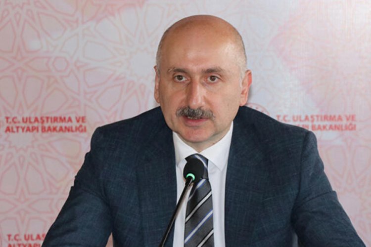Bakan Karaismailoğlu: "Salgın s&uuml;recinde hi&ccedil;bir şantiyemiz kapanmadı"