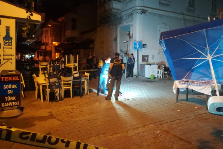 İzmir'de silahlı kavga: 2 yaralı
