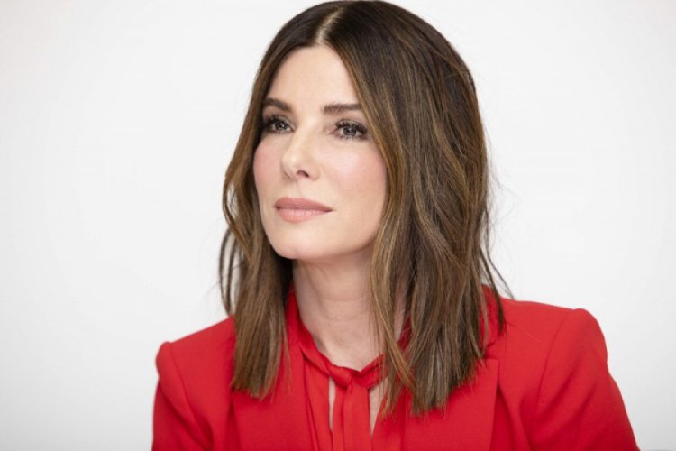 Sandra Bullock: Gen&ccedil; g&ouml;r&uuml;nmek i&ccedil;in &ccedil;ocuk derisi enjekte ettiriyor