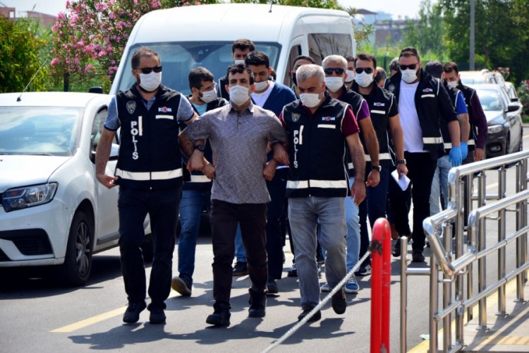 FET&Ouml;'ye para toplamanın kodu: Garibanlar var