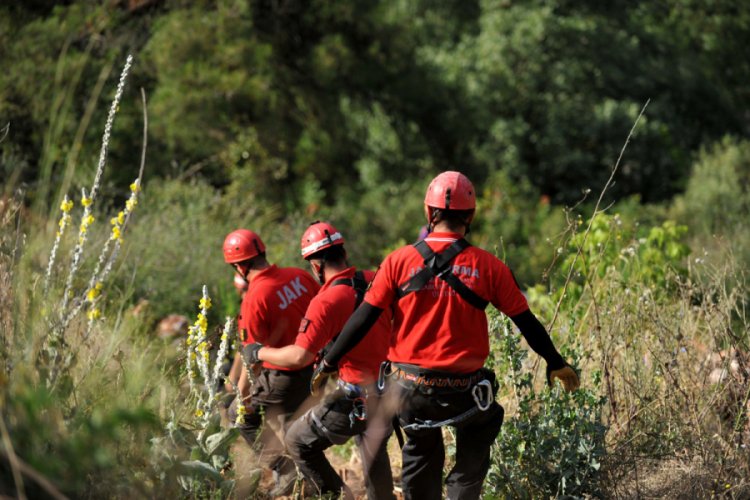 Bursa'daki sel felaketinde kaybolan Derya'yı arama &ccedil;alışmalarında 4'&uuml;nc&uuml; g&uuml;n