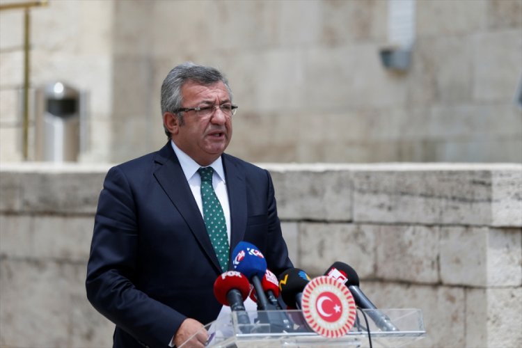 CHP'li Altay, AK Parti'nin barolara y&ouml;nelik d&uuml;zenlemesini değerlendirdi