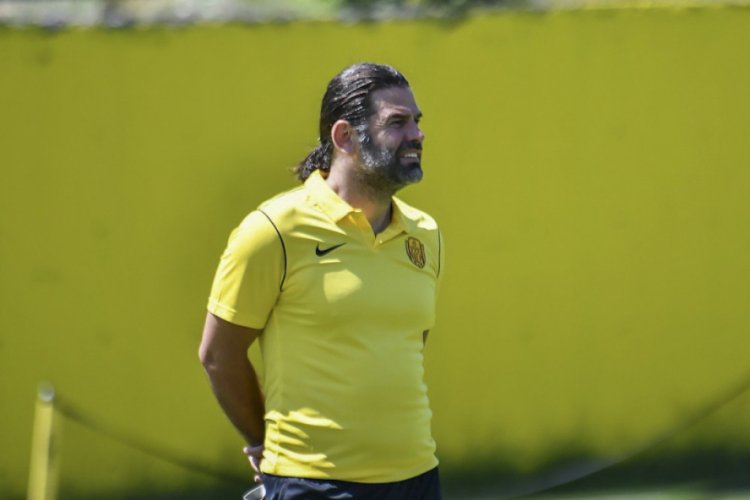 İbrahim &Uuml;z&uuml;lmez, MKE Ankarag&uuml;c&uuml; başında ilk idmanına &ccedil;ıktı