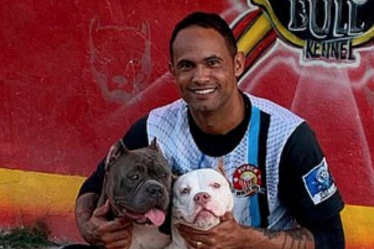 Brezilya'da sevgilisini &ouml;ld&uuml;rt&uuml;p k&ouml;peklere yedirten futbolcudan ilgin&ccedil; paylaşım