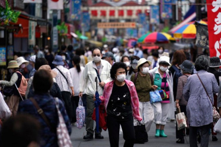Japonya'da y&uuml;r&uuml;rken telefon kullanmak yasaklandı