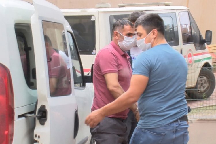 Karısını sokak ortasında &ouml;ld&uuml;rm&uuml;şt&uuml;! 18 g&uuml;n ormanda saklanmış