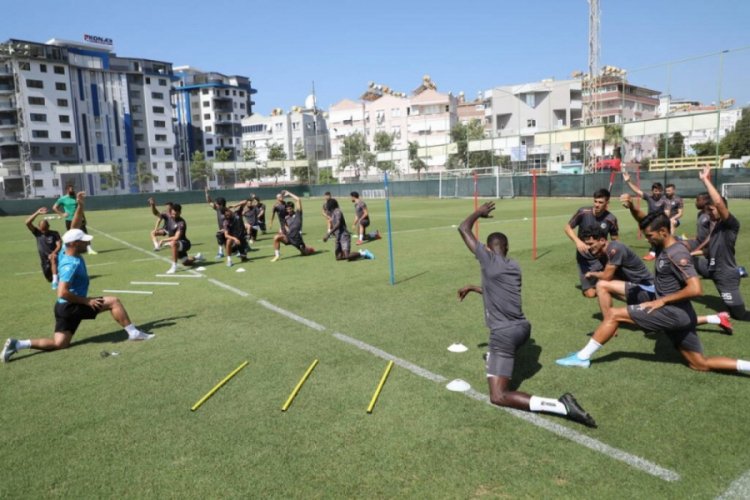 Alanyaspor'da G&ouml;ztepe ma&ccedil;ı hazırlıkları tamamlandı