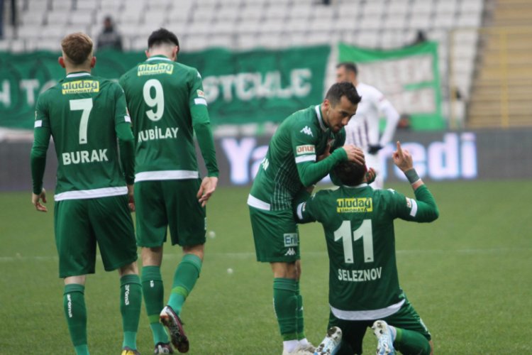 Bursaspor'da Seleznov şoku: Kadroya alınmadı
