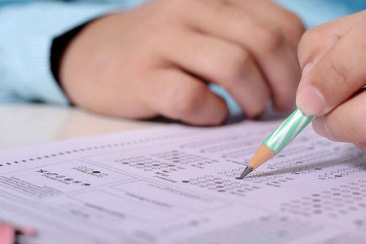 YKS g&uuml;nlerinde okulların &ccedil;evresindeki kırtasiyeler a&ccedil;ık olacak