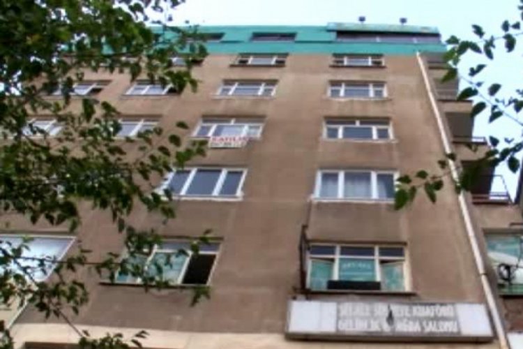 K&ouml;t&uuml; koku gelen bir daireden erkek cesedi &ccedil;ıktı