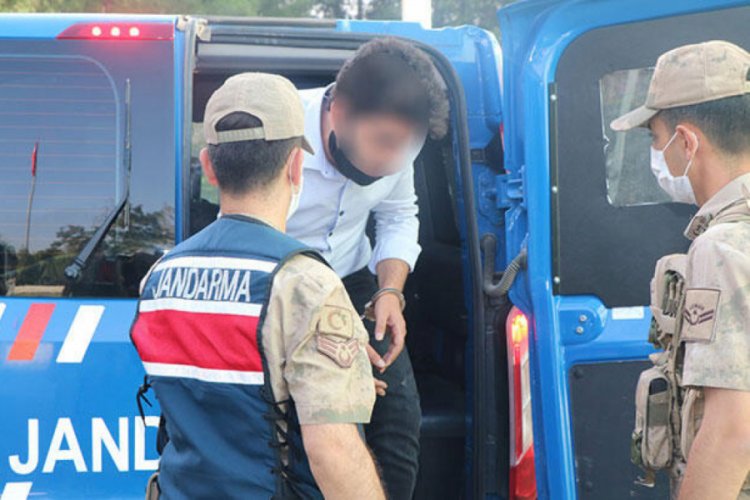 Kendilerini 'MİT' personeli olarak tanıtan &ccedil;ete &ccedil;&ouml;kertildi