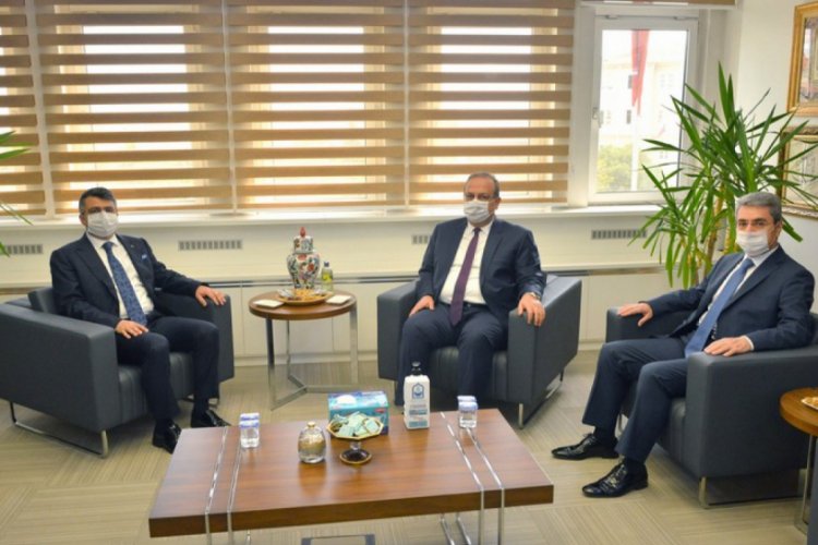 Bursa Yıldırım Belediye Başkanı Yılmaz, Vali Canbolat'ı ağırladı