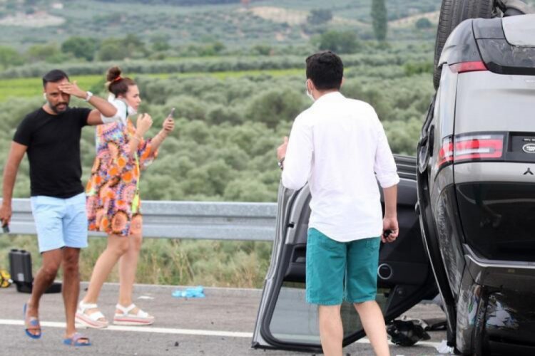 Alişan'dan Vietnamlı bakıcıya a&ccedil;ık &ccedil;ek!