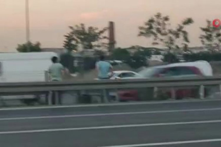 Ellerinde mangalla kazaya davetiye &ccedil;ıkardılar