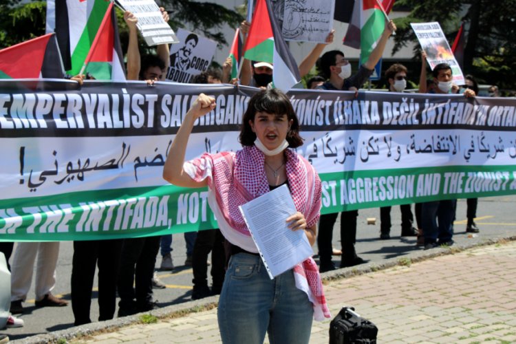 İsrail Başkonsolosluğu &ouml;n&uuml;nde protesto