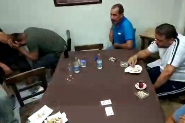 Kumar oynanan iş yerine baskın