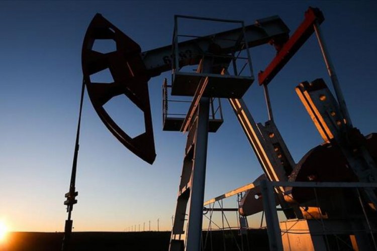 Brent petrol&uuml;n varili 42,77 dolar