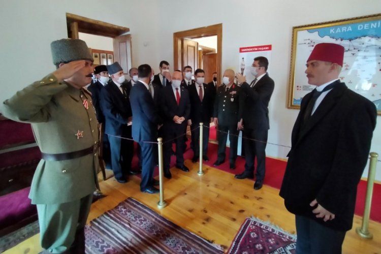 Atat&uuml;rk'&uuml;n Erzurum'a gelişinin yıl d&ouml;n&uuml;m&uuml; pandemi nedeniyle kısıtlı kutlandı