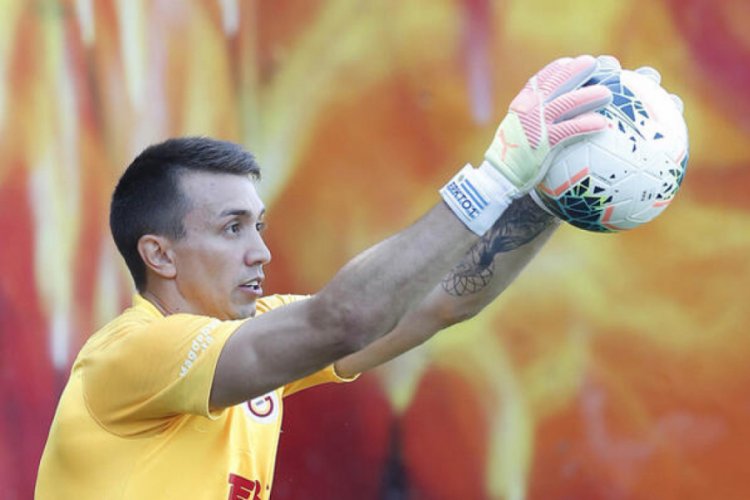 Muslera &ouml;zel &ccedil;alışıyor