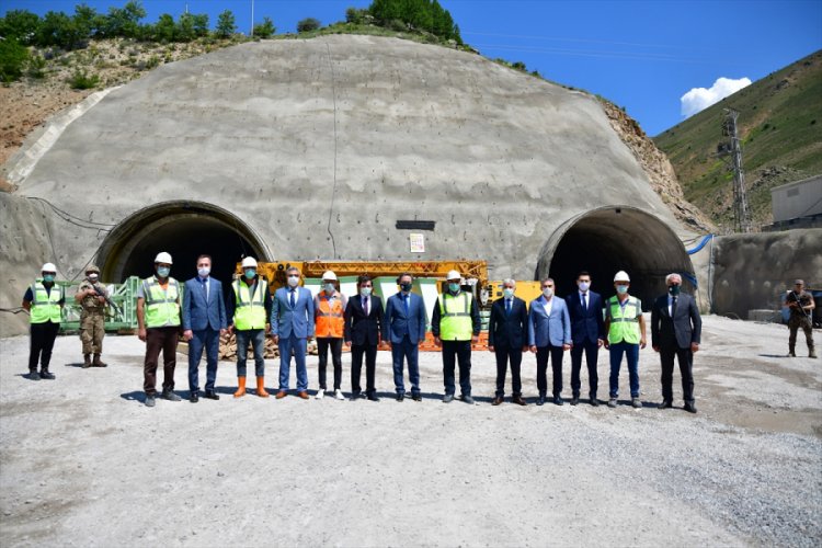 "Eğribel T&uuml;neli'nde kazı &ccedil;alışmaları tamamlandı"