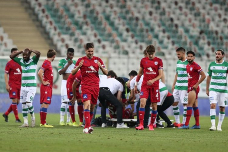 Batuhan Kırdaroğlu'nun ayağında kırık tespit edildi! Bursaspor'dan ge&ccedil;miş olsun mesajı