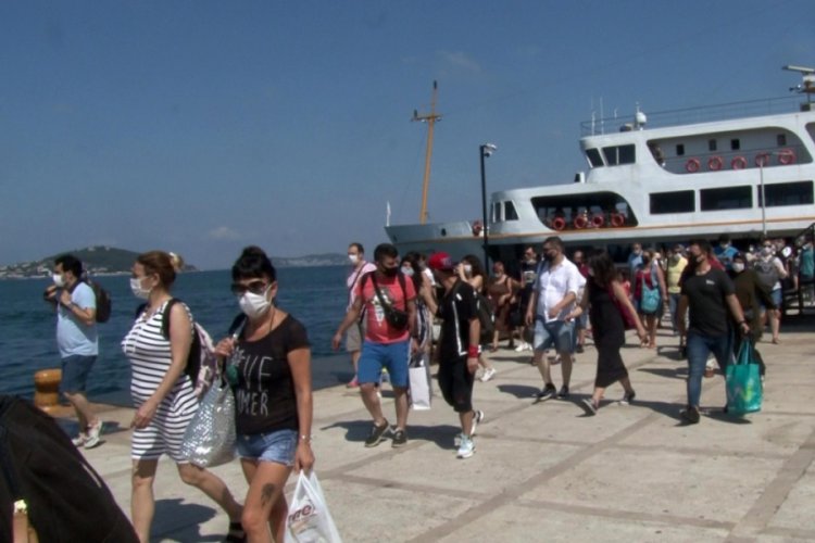 İstanbullular Adalar'a akın etti