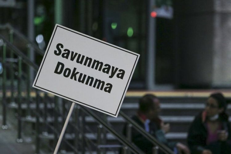 Baro başkanları hukuk&ccedil;u vekillere c&uuml;bbe g&ouml;nderdi